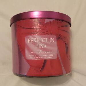Bath & Body Works Perfect in Pink Soy Candle